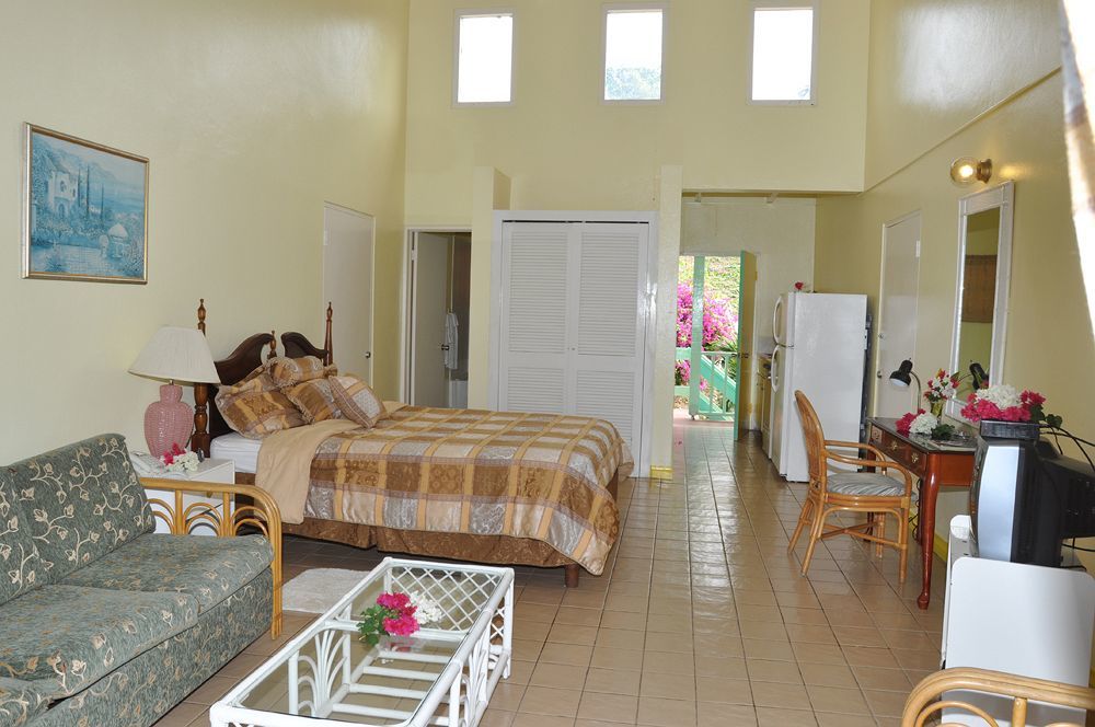 Bird Rock Beach Hotel Basseterre Eksteriør billede