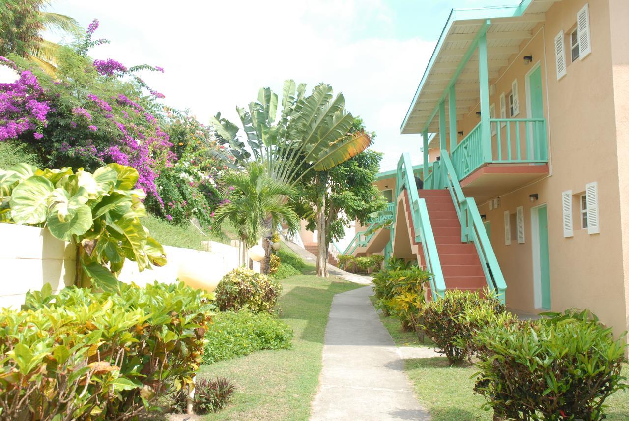 Bird Rock Beach Hotel Basseterre Eksteriør billede